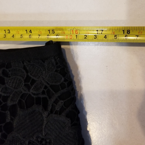 Lafayette 148 New York Over the Knee Black Lace Overlay Pencil Skirt 8 - Picture 13 of 13